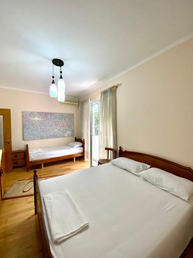 Your Tidy & Affordable Base In Tirane! Apartamento Tirana